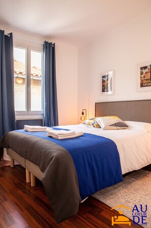 Apartament familiar, 2 dormitoris, no fumadors, bany privat | 2 dormitoris i matalassos amb encoixinament addicional