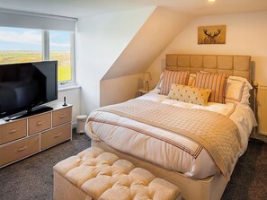 4 bedrooms, free WiFi, bed sheets