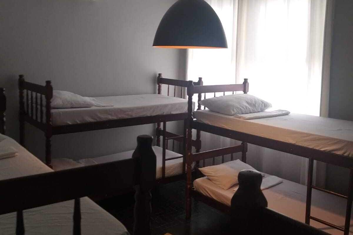 Dormitorio condiviso Standard | Bagno | Doccia, carta igienica