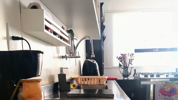 Kühlschrank, Mikrowelle, Ofen, Mixer