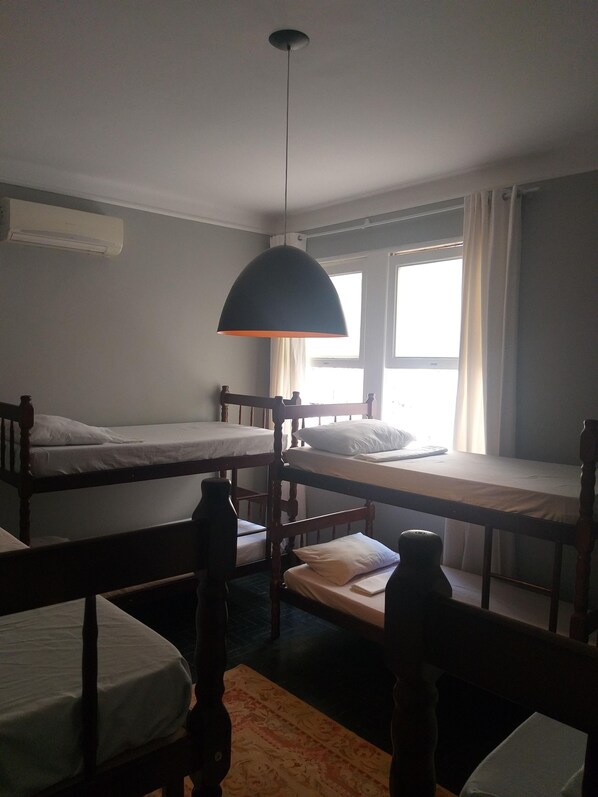 Dormitorio compartido básico | Ropa de cama 