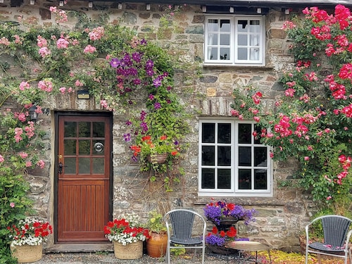 2 bedroom accommodation in Chillaton, near Tavistock