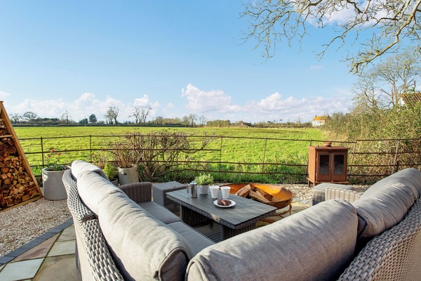 Outdoor area | Sunset View, Burtle, near Glastonbury