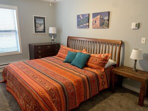 3 Schlafzimmer, Bügeleisen/Bügelbrett, WLAN, Bettwäsche