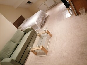 Individually furnished, desk, laptop workspace, free WiFi - 92 Seaford Street  (Stoke-on-Trent)