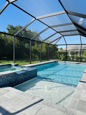 Beheizter Pool