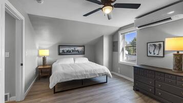 4 bedrooms, travel crib, free WiFi, bed sheets