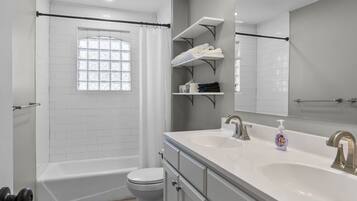 Towels, soap, shampoo, toilet paper