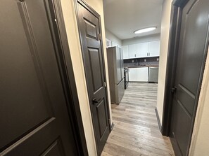 Interior - LuXuRy Retreat 4 beds mins From downtown&Airport (Riverdale)