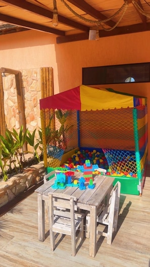 Children's play area - outdoor