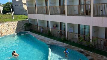 Piscina externa
