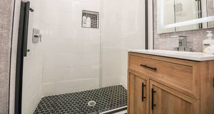 Luxury Mini studio 1 min from Southern Regional Hospital 15 mins from APT A