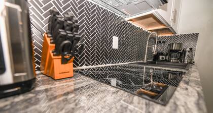 Luxury Mini studio 1 min from Southern Regional Hospital 15 mins from APT A