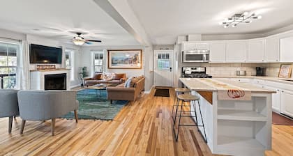 Elk Meadow Lodge-Picturesque View Hot Tub+Gameroom