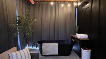 Cottage Mewah | Teras/patio