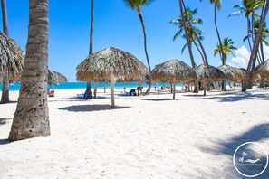 Sun-loungers, beach towels