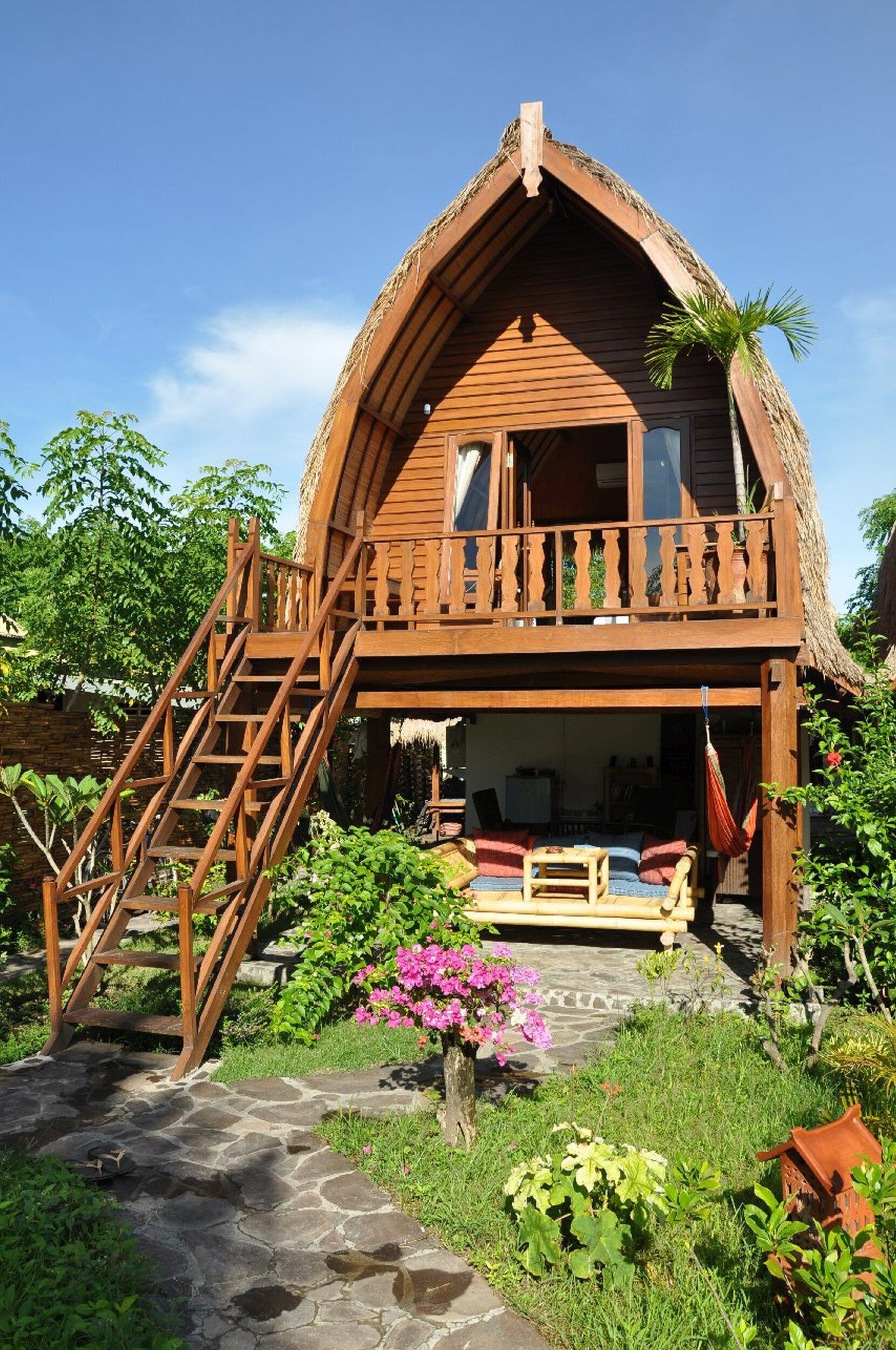 Quarto casal tradicional (No Hot Water in Showers/Bathroom) | Cofres nos quartos, Wi-Fi de cortesia, roupa de cama