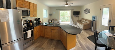 Interior. 4 Season Cabin great for Summer or Winter activities!
Excellent Green Space