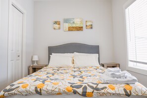 2 bedrooms, desk, free WiFi