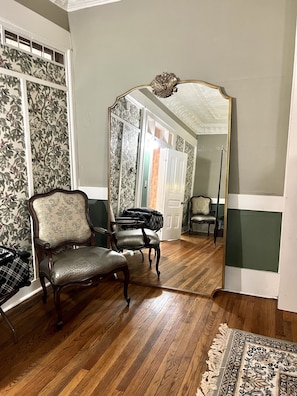 Interior - American House 1854- Stagecoach Stop Suite, 2 Bedrooms, Kitchenette, Sleeps 6 (McGregor)