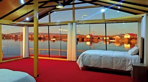 Suíte superior | Individualmente decorados, roupa de cama