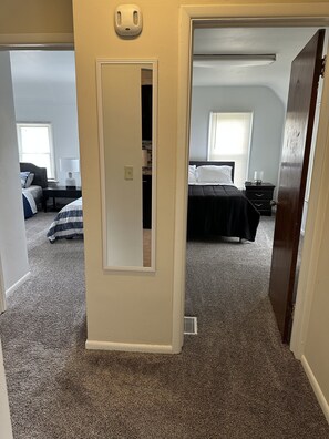 3 Schlafzimmer, Bügeleisen/Bügelbrett, kostenloses WLAN, Bettwäsche