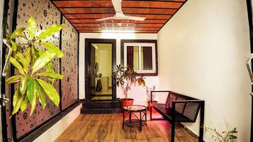 Comfort Double Room | Living area | 32-inch flat-screen TV with satellite channels
