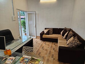 Reception - GREEN MOUNT RESORTS (Pollachi)