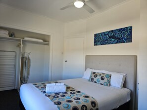 2 Schlafzimmer, Bügeleisen/Bügelbrett, WLAN, Bettwäsche