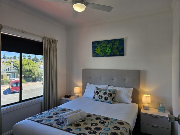 2 bedrooms, iron/ironing board, WiFi, bed sheets