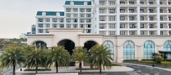 Meta Home Apartment - Vinhomes Imperia