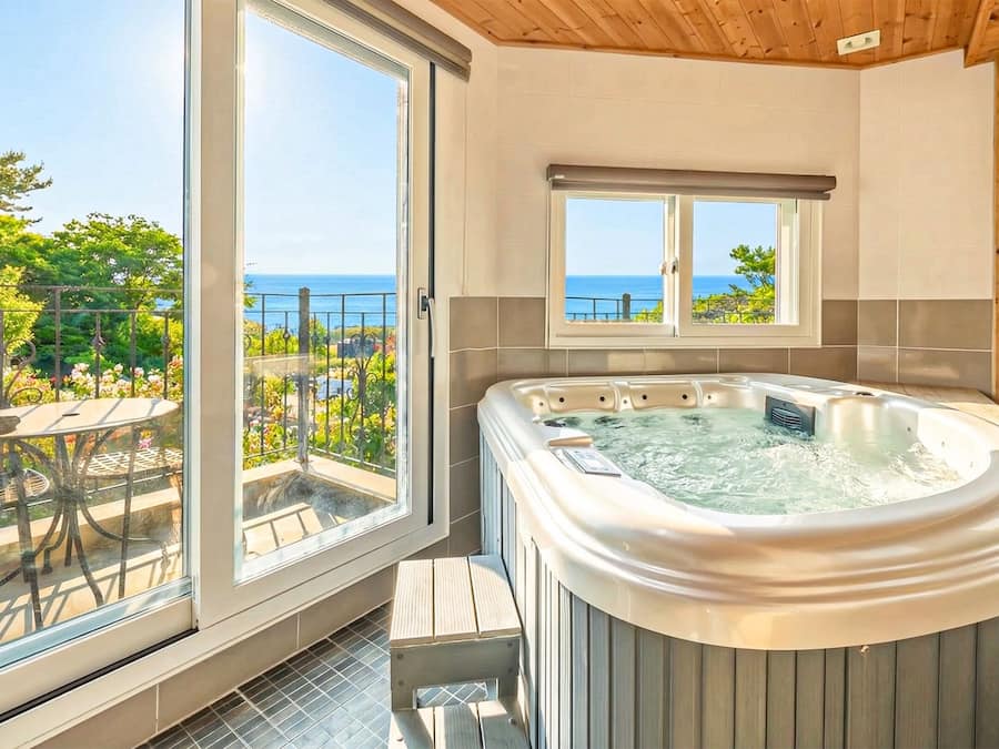 Basic Room, 1 Bedroom (303(spa)) | 1 bedroom, free WiFi