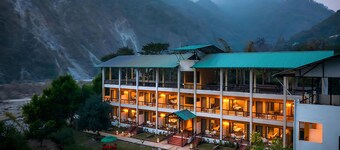 CORBETT RIVER VALLEY RESORT