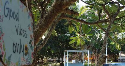 Sashas Holiday Village