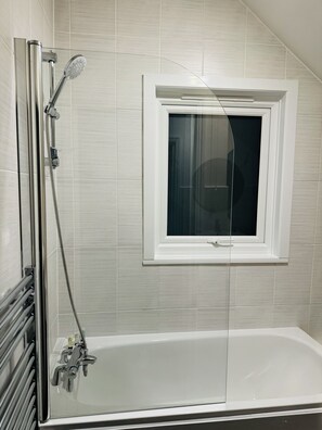 Executive-Suite, mit Bad | Badezimmer