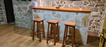 ¡A 10 Minutos de Santiago de Compostela! Casa Ideal Para Familias