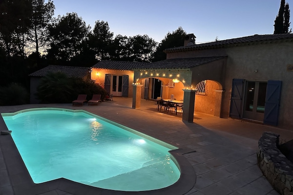 Villa de nuit