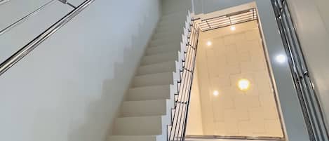 TV LED 43-inch có truyền hình kỹ thuật số