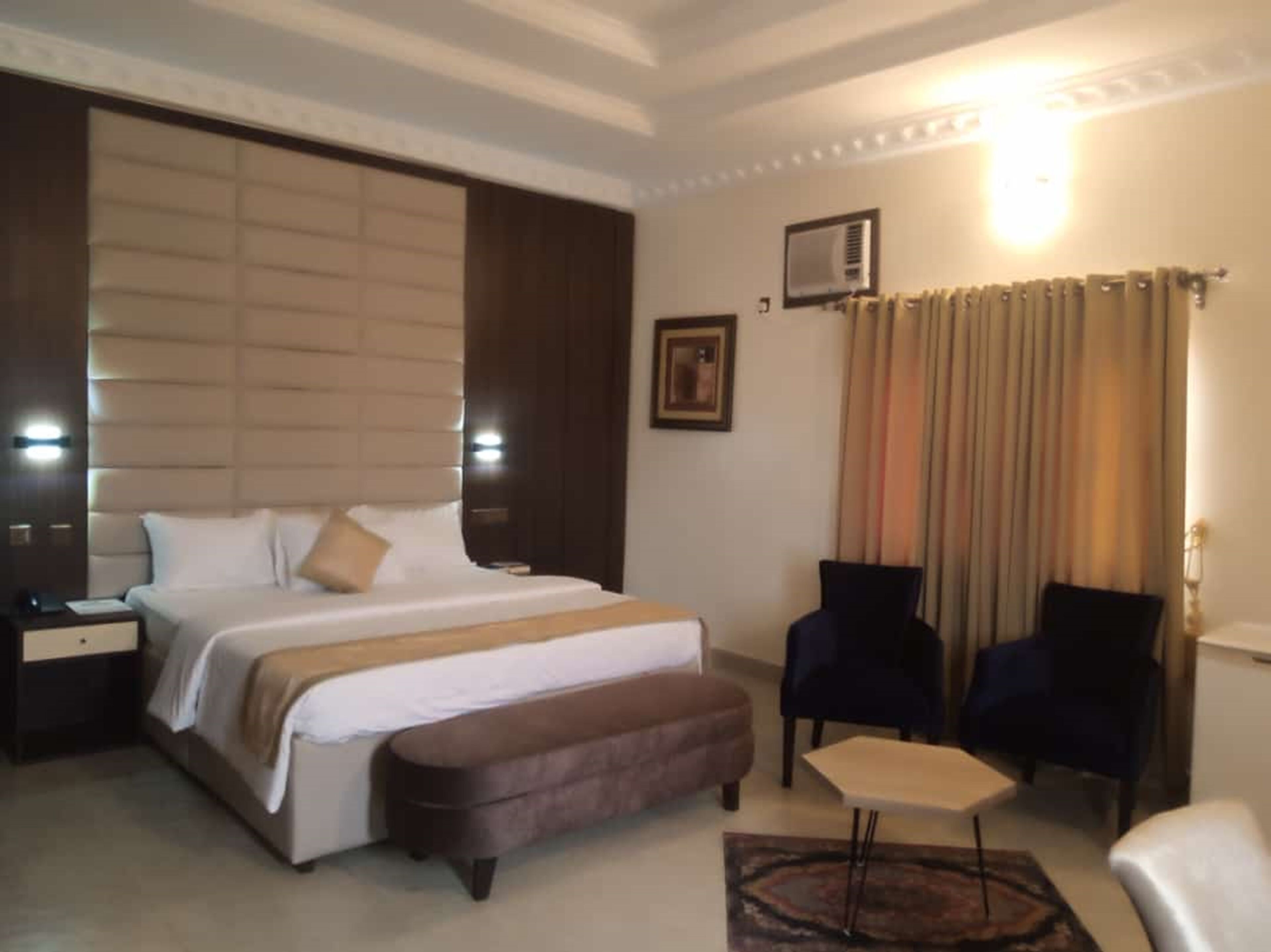 Presidential Suite | Egyptian cotton sheets, premium bedding, memory-foam beds