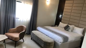 總統套房 | 埃及棉床單、高級寢具、記憶床墊、獨特裝潢