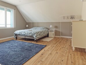 3 chambres, bureau, fer et planche à repasser, Wi-Fi gratuit