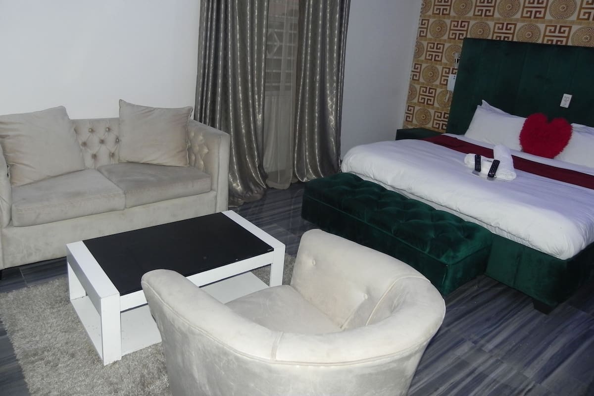 Deluxe Suite | Room amenity