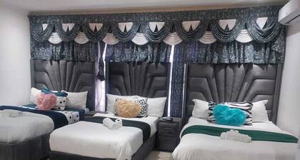 Gold Crown international Hotel