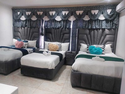 Gold Crown international Hotel