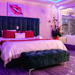 1 bedroom, desk, free WiFi
