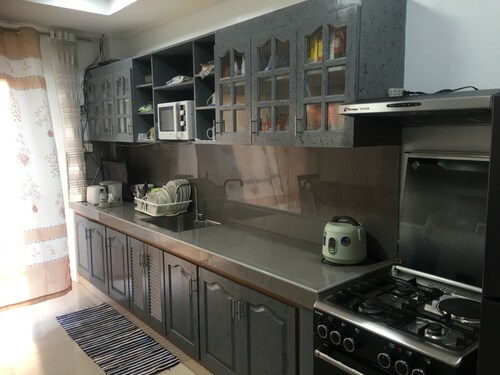 Baguio City Area - Suburban living in surrounding majestic mountains & Sunset