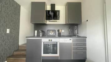 Kühlschrank, Ofen, Herdplatte, Geschirrspüler