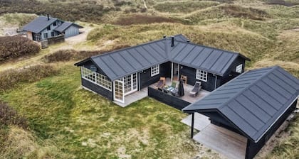 "Merina" - 150m from the sea by Interhome
