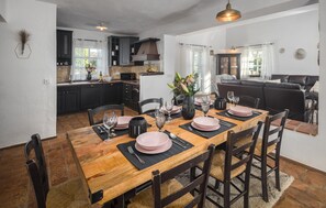Dining - Amazing home in Visnjan (Visnjan)