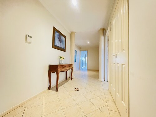 6 Bedroom House @ Gungahlin Town Center